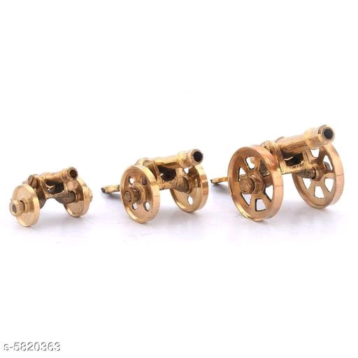 Essential Brass Idols & Figurines - Fashion Greet Essential Brass Idols & Figurines - Fashion Greet