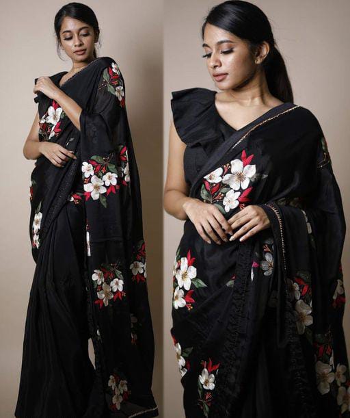 Diva Stunning Black Printed Women’s Sarees - Fashion Greet Diva Stunning Black Printed Women’s Sarees - Fashion Greet